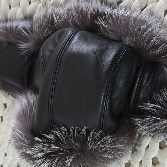 Elegant Black and Gray Fur Hat - Picture 5 of 6